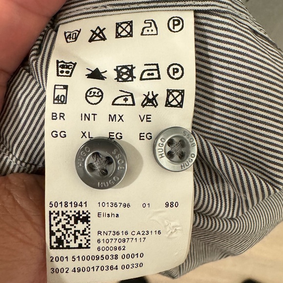 Hugo Boss - Picture 11 of 11